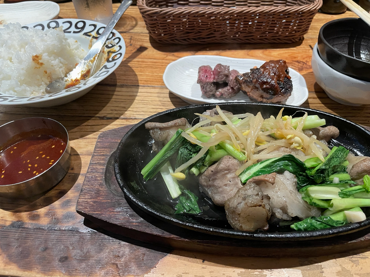 これぞ肉天国ランチ!吉祥寺「肉山」で家族大満足のボリューム飯。の5枚目の画像